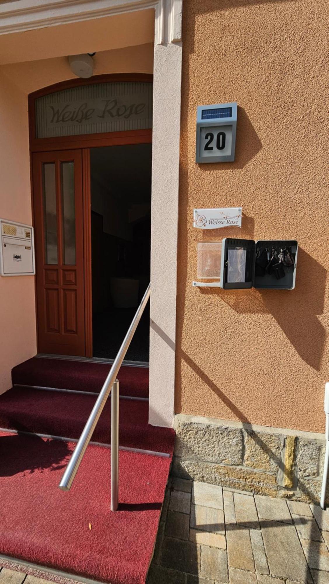 Pension Weisse Rose, Parkplatz, Fruehstueck, Wlan, Zentral Bad Elster Eksteriør billede